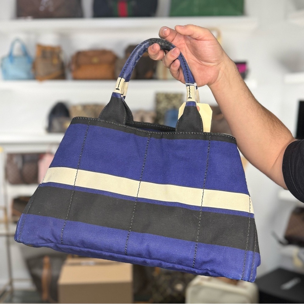 PRADA RARE TOTE